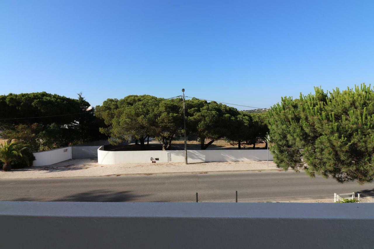 Apartamento Mica Albufeira Luaran gambar