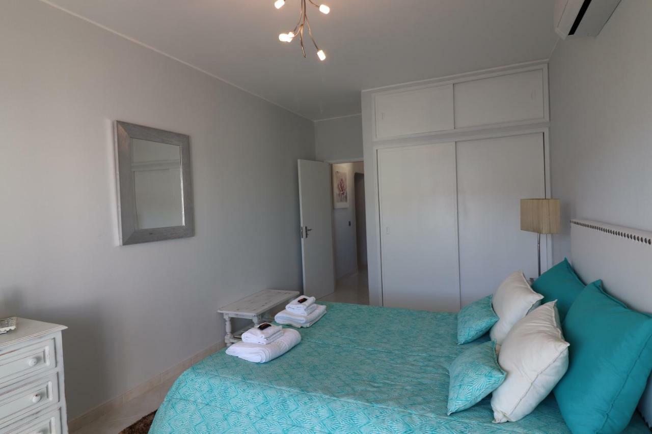 Apartamento Mica Albufeira Luaran gambar